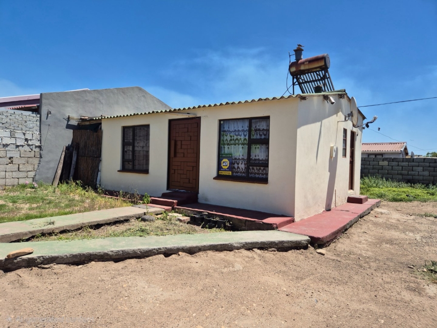 2 Bedroom Property for Sale in Kwazakhele Eastern Cape